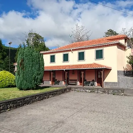 Quinta Do Lagar * Santa Cruz (Madeira)